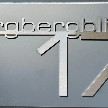 Burgbergblick Apartment *